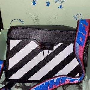 Off white purse